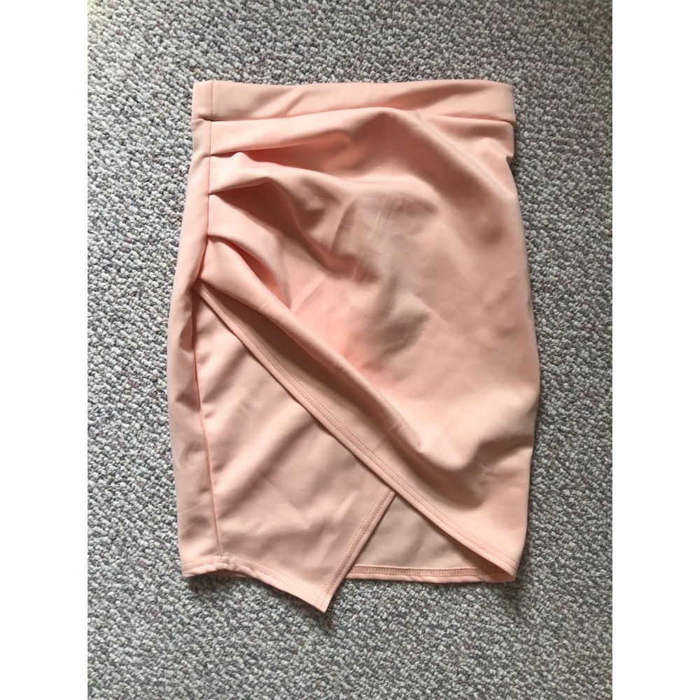 Pink skirt